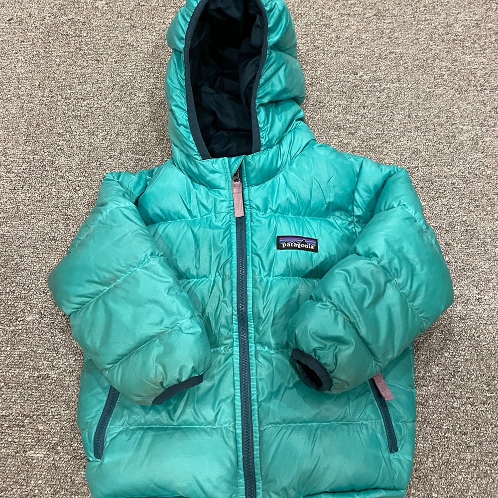 Patagonia down jacket 12-18 months